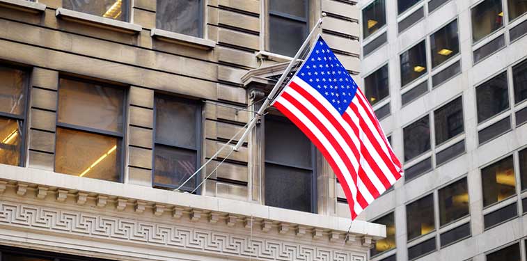 Les tensions sur l’emploi américain se dissipent très lentement