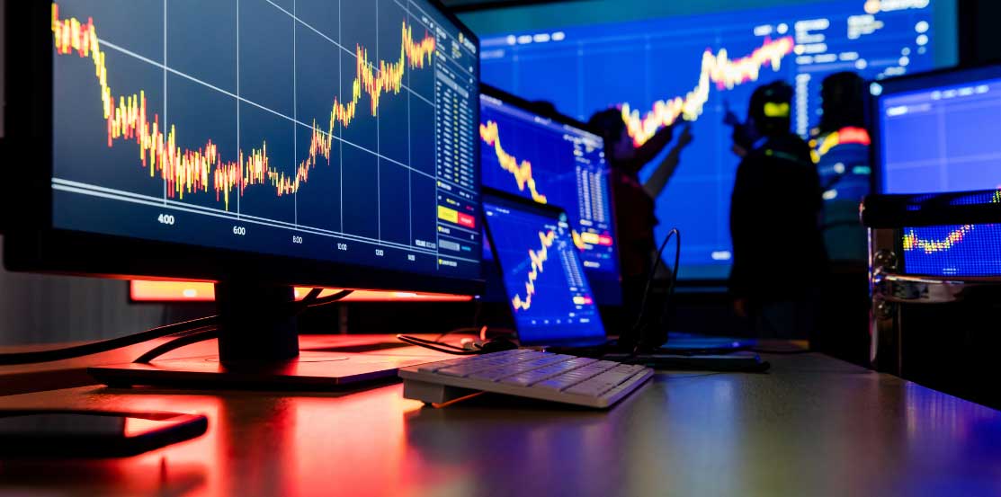 Les risques sur l’économie mondiale diminuent, malgré les incertitudes politiques